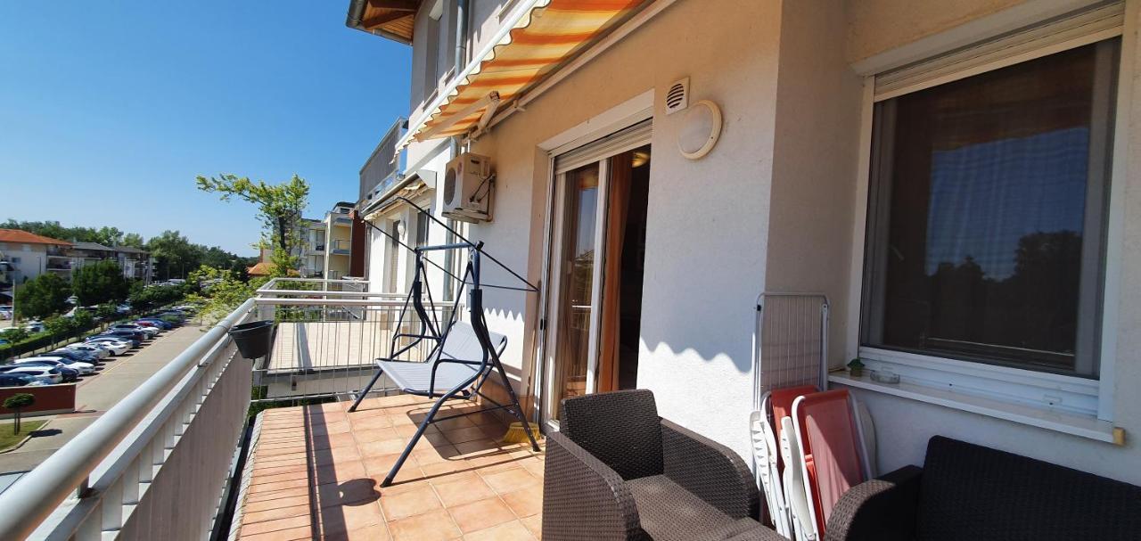Bazsi Golden Beach Apartman Шиофок Экстерьер фото